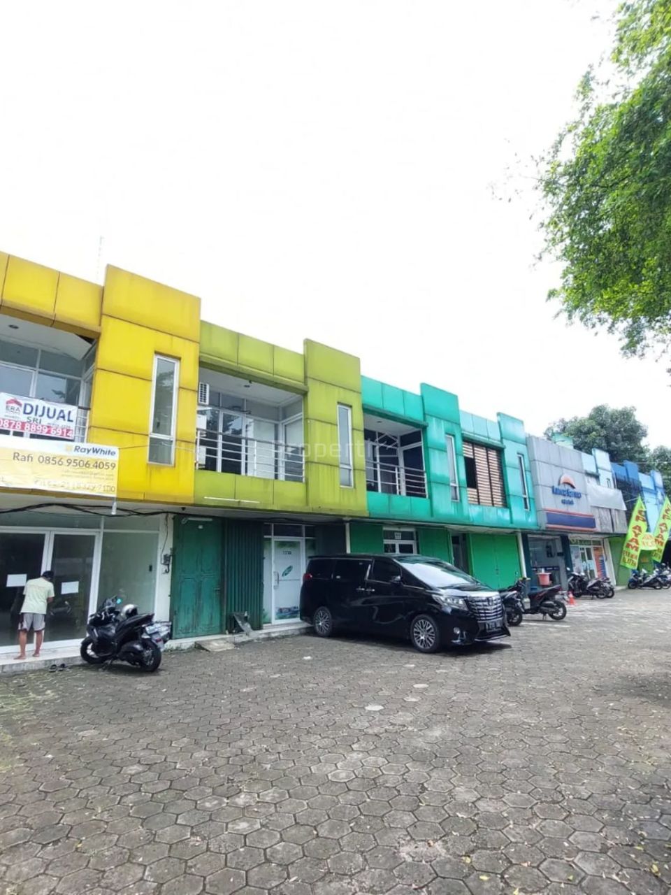 New Shophouse in Lenteng Agung, South Jakarta, DKI Jakarta