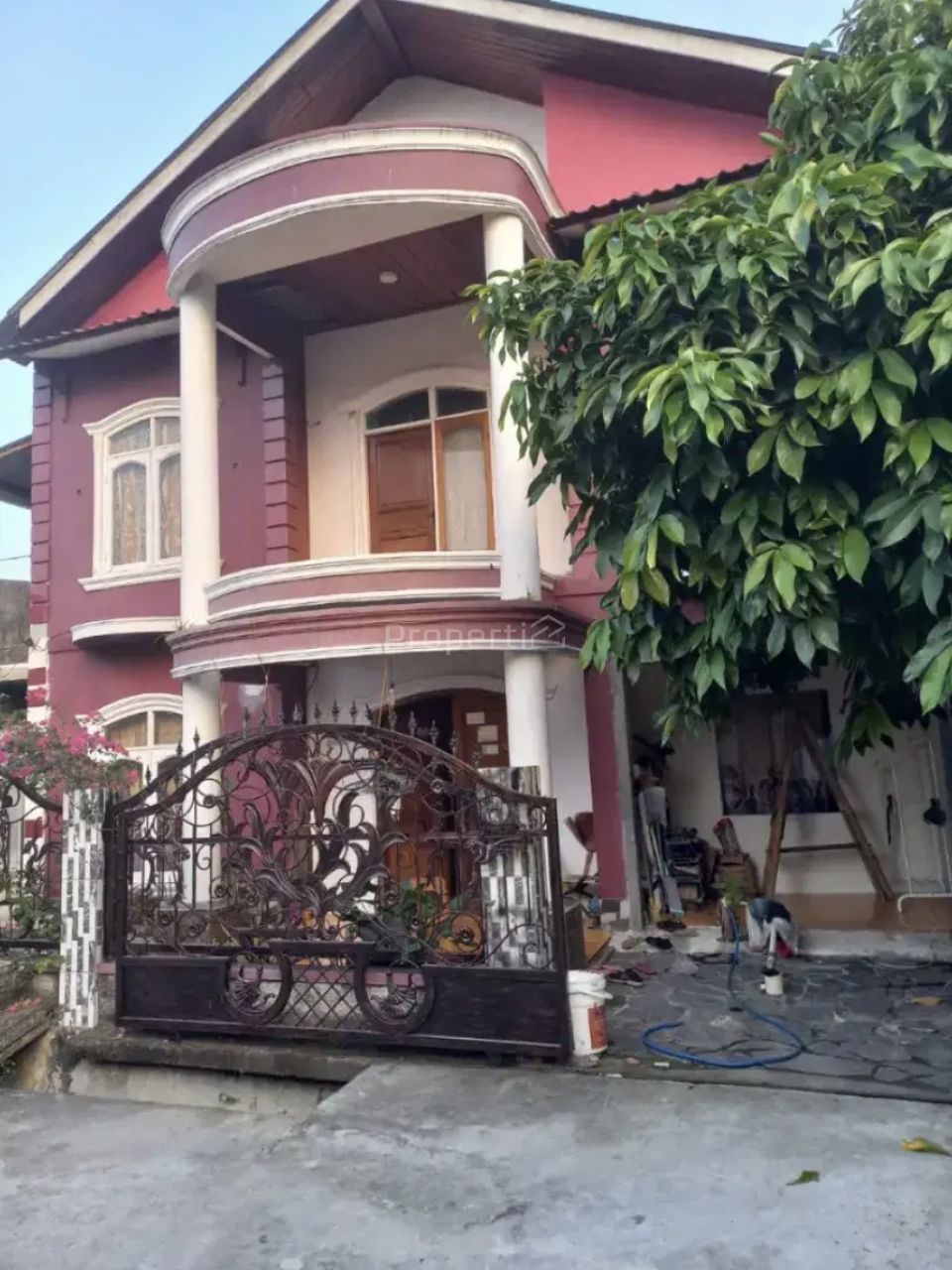 Complex House in North Bekasi, Jawa Barat