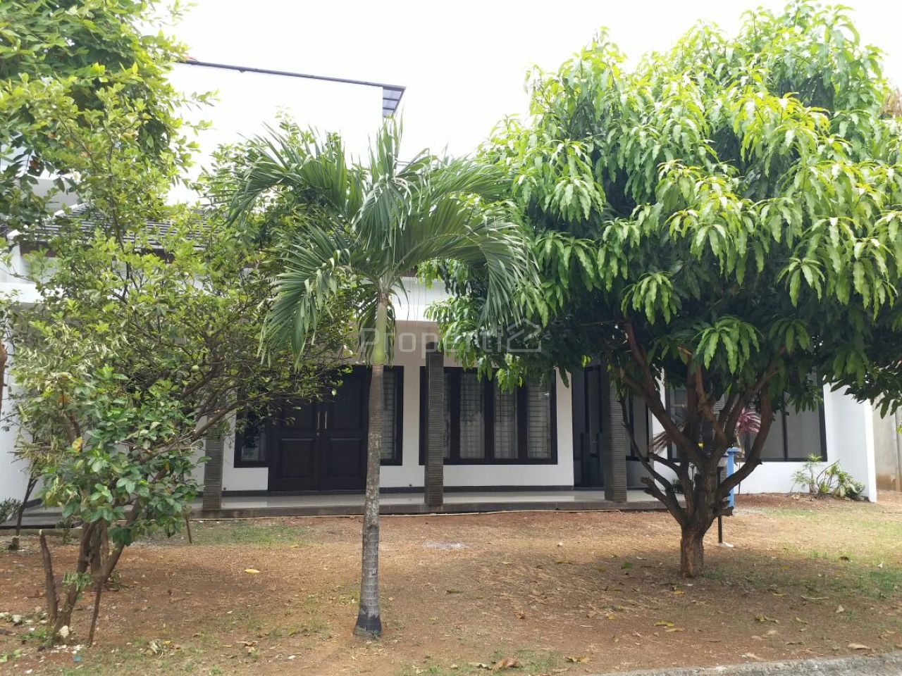 Rumah Mewah dalam Cluster di Pondok Labu, DKI Jakarta