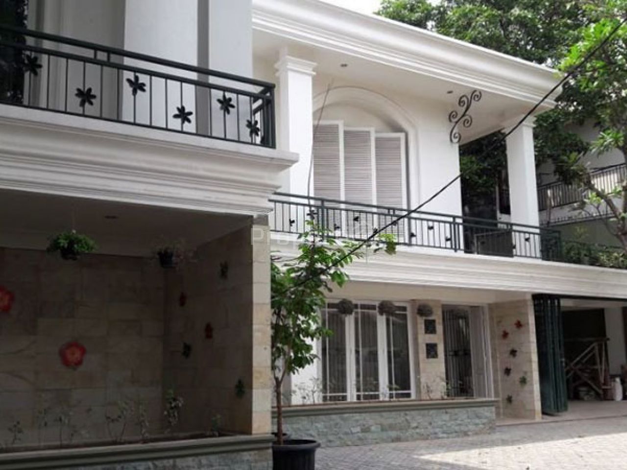 Luxury House at Jl. Pedurenan Buntu, South Jakarta, DKI Jakarta