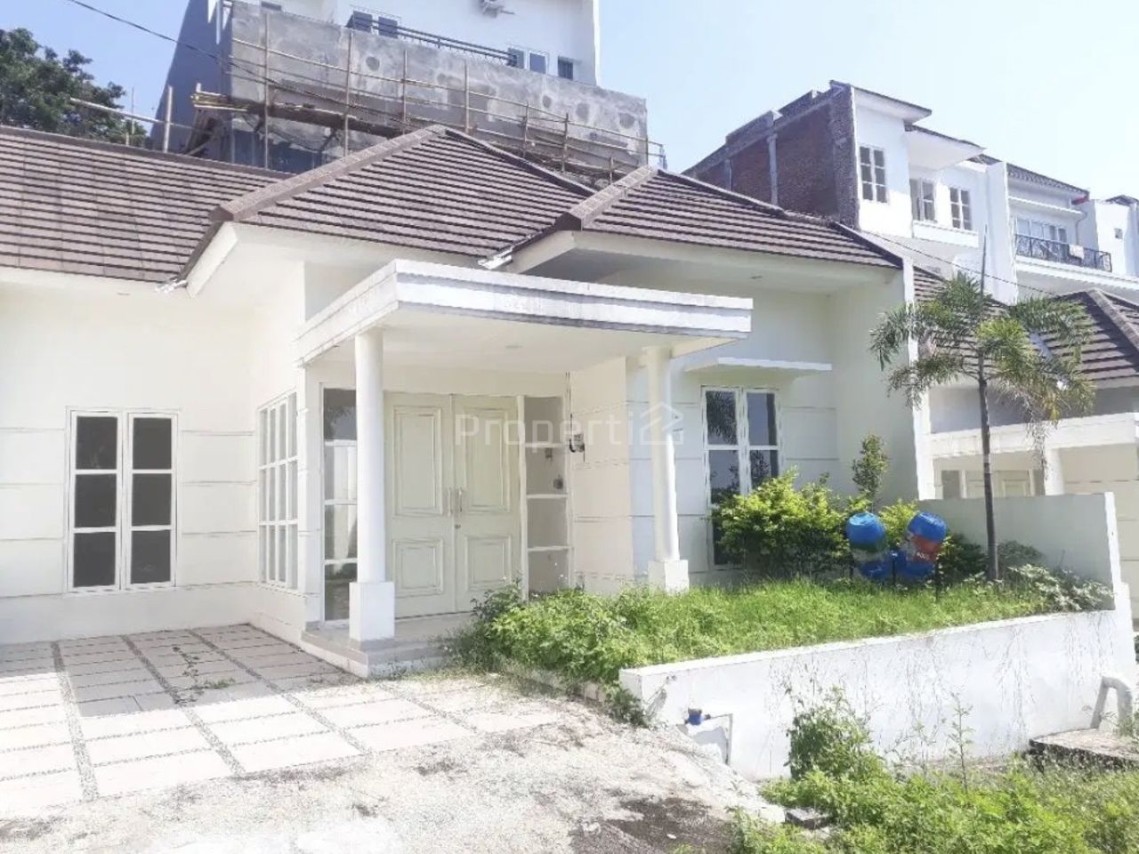 Minimalist House at Alamanda Residence, Semarang City, Jawa Tengah
