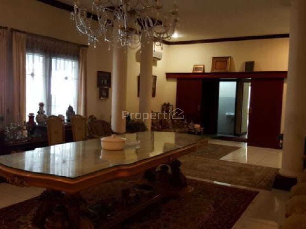 Old and Spacious House in Cipete, Jakarta Selatan