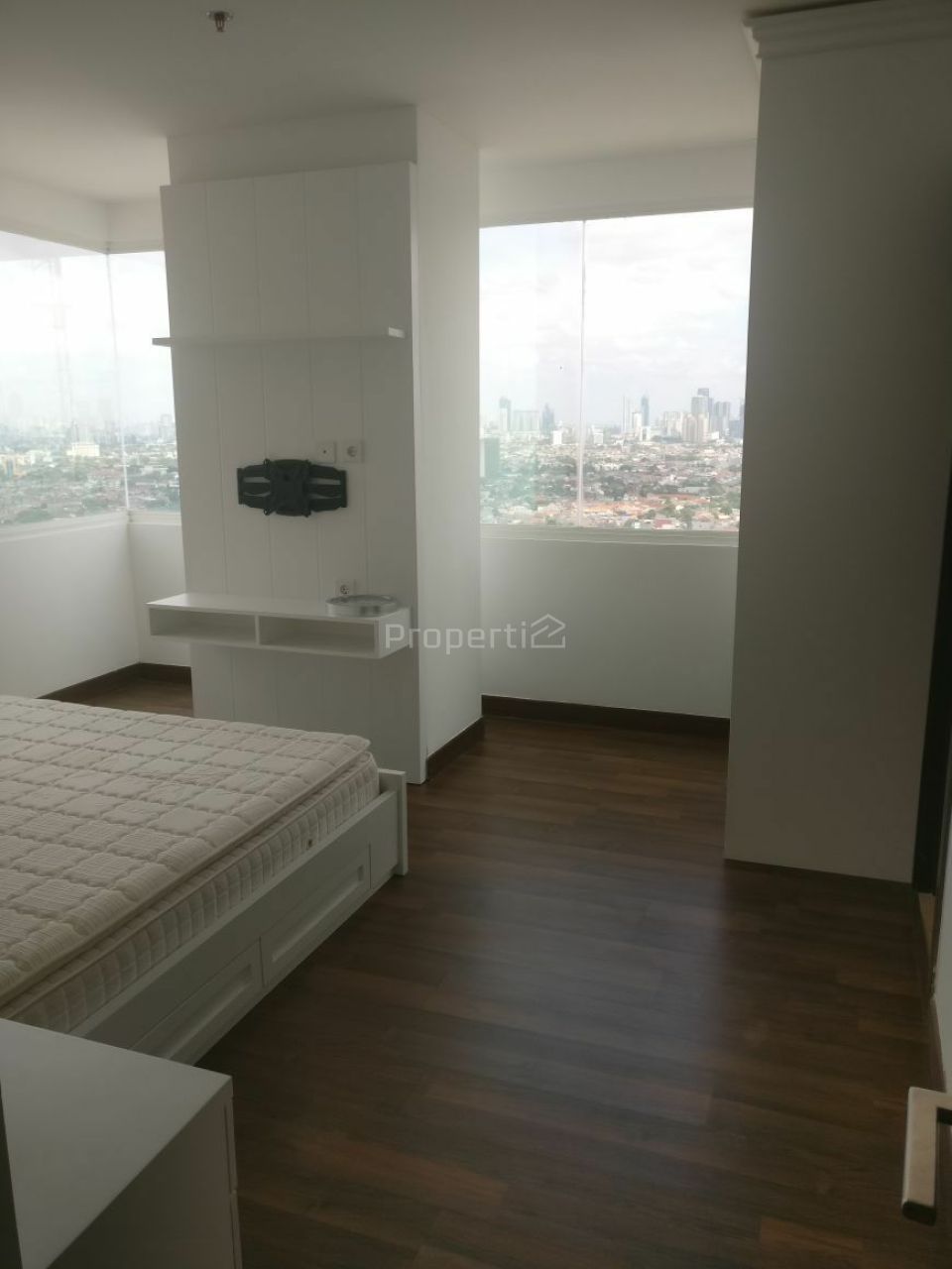 New Apartment Unit at Gallery West Residences, 26th Floor, Jakarta Barat