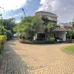 Rumah Posisi Hook di Grand Cibubur Country, Bogor